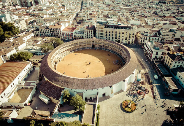 Endülüs Turu Pegasus Havayolları ile 4 Gece 5 Gün (SVQ-SVQ)