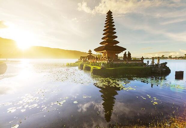 Maldivler & Singapur & Bali Turu Qatar Havayolları ile 8 Gece (MLE-DPS)