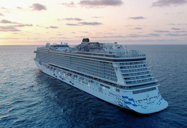 Aroya Cruises ile 10 Gece İstanbul Hareketli Kutsal Topraklara Yolculuk & Umre 2026