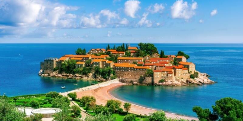 Yılbaşı Özel Balkan Rotası Turu Rotası Türk Havayolları ile 7 Gece 8 Gün