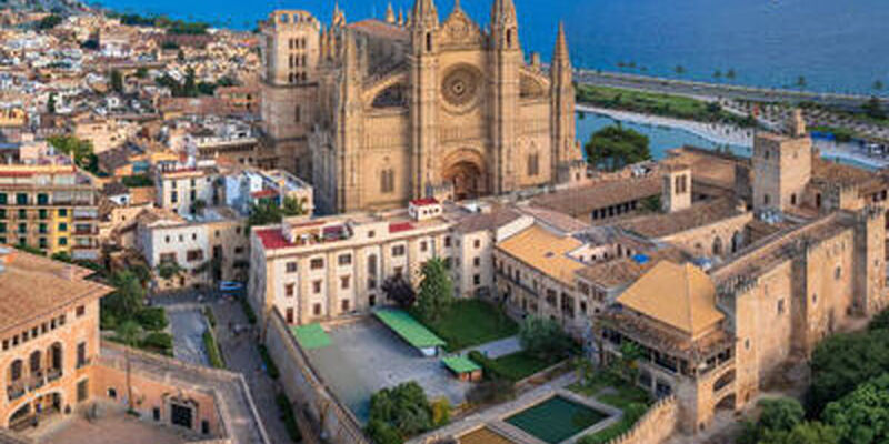 Mallorca Özel Havayolları ile 4 Gece 