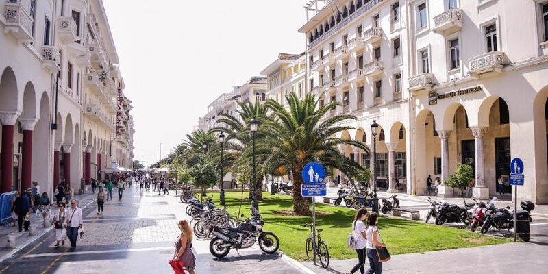 Otobüs ile Balkan Üçgeni Turu - Çevre Gezileri Dahil - 2026