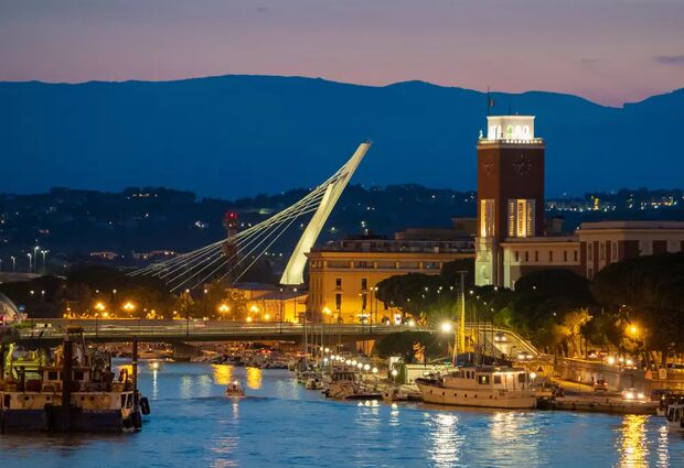Amalfi ve Puglia Turu Türk Hava Yolları ile 4 Gece