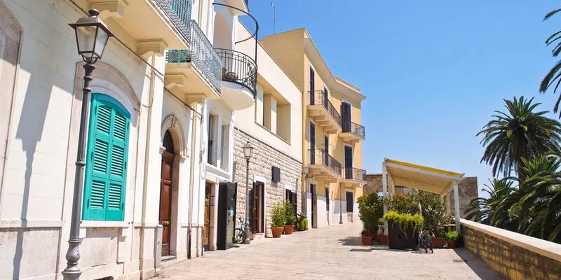 Amalfi ve Puglia Turu Türk Hava Yolları ile 4 Gece