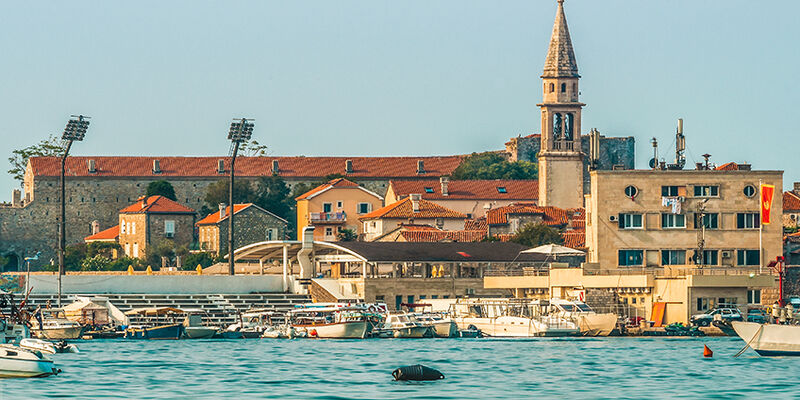 İzmir Hareketli Budva Turu Air Montenegro Havayolları ile 4 Gece 5 Gün