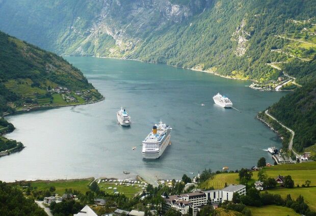 SunExpress ve Costa Diadema İle Norveç Fiyortları İzmir'den Direkt Uçuş 7 Gece - 07 Ağustos 2026