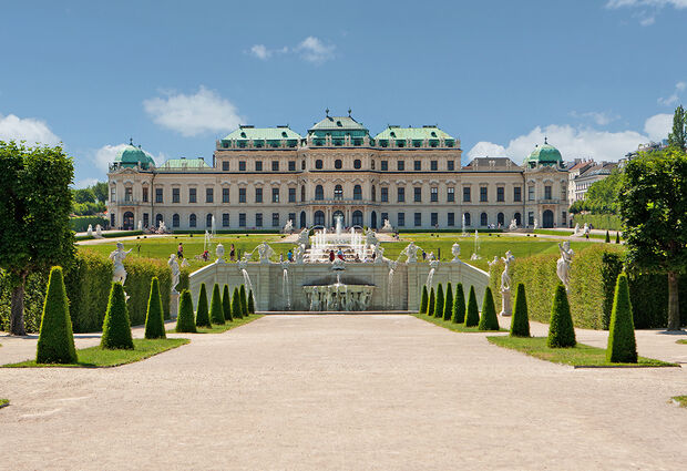 PGS ile Ekspress Orta Avrupa Turu 5 Gece 6 Gün (GRZ-GRZ)