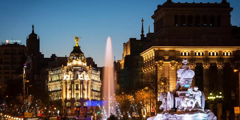 THY ile Grand Ispanya Endulus ve Portekiz Turu (BCN-MAD)