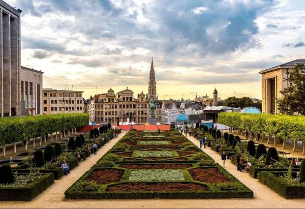 THY ile Grand Paris & Disneyland & Bruksel ve Amsterdam Turu - (CDG-AMS)