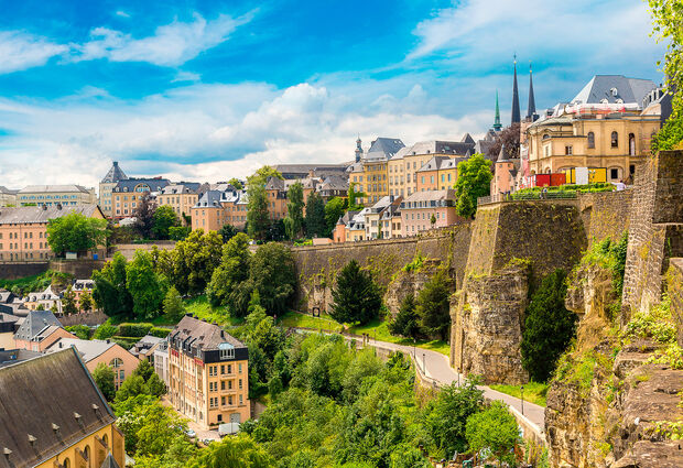 Mega Benelüx & Paris & Köln & Alsace Turu Pegasus Havayolları ile 7 Gece