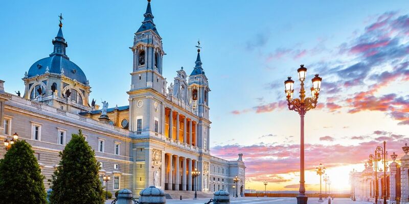 Mega Portekiz & Endülüs & İspanya Pegasus Havayolları ile 7 Gece