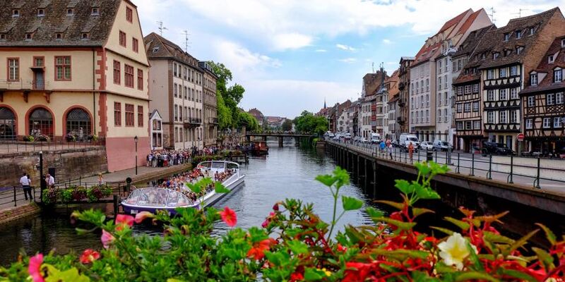 THY ile Bağlardan Masal Köylerine Yolculuk Almanya & Fransa & İsviçre 4 Gece (BSL - BSL)