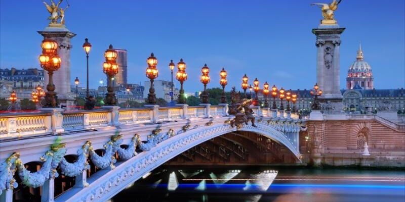 İzmir'den Direkt Sefer ile Bayram Ve Sömestre Özel Belçika & Hollanda Turu Rotası (3 Gece)