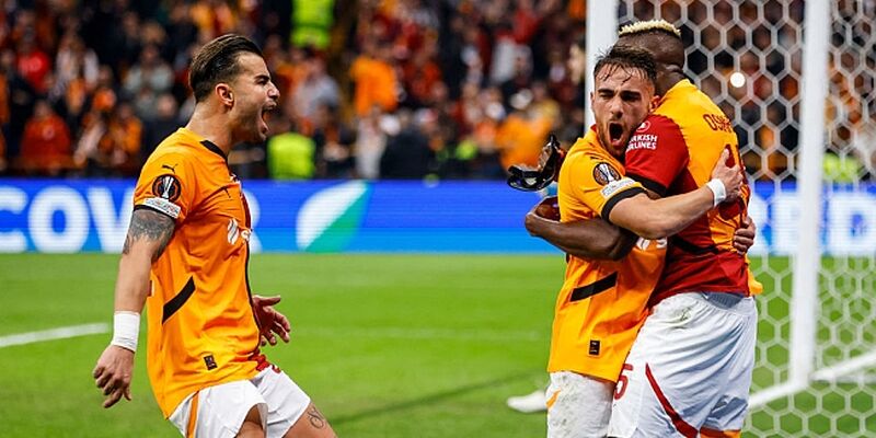 Galatasaray & Ajax Amsterdam Maç Bileti Dahil Şampiyonlar Ligi Maç Turu Türk Havayolları ile 2 Gece