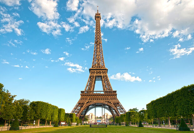 İzmir'den SunExpress ile Paris Turu 3 Gece 4 Gün