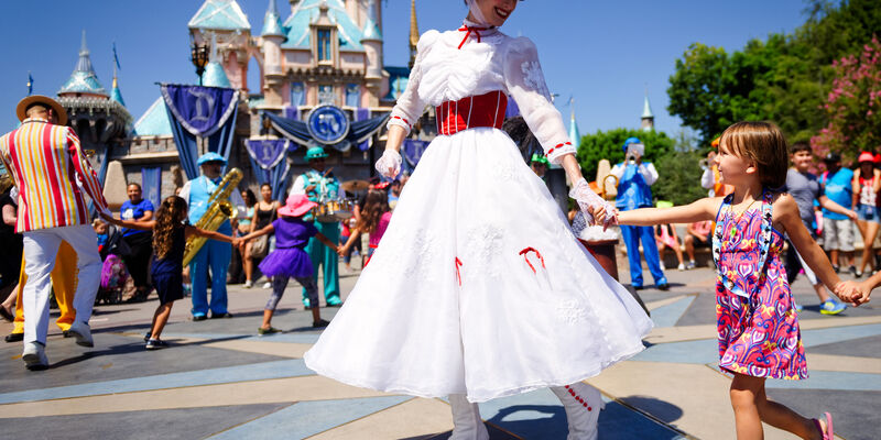 İstanbul'dan THY ile Paris & Disneyland Turu