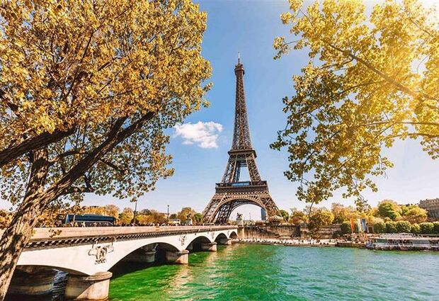 Yılbaşı Özel Görkemli Paris ve İncileri Turu Türk Havayolları ile 3 Gece