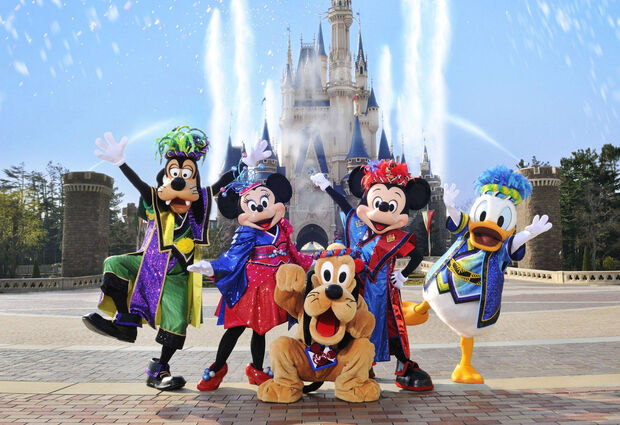 THY ile 23 Nisana Özel Görkemli Paris & Disneyland Turu - Tüm Turlar ve Disneyland Çift Park Bileti Dahil - 3 Gece 4 Gün