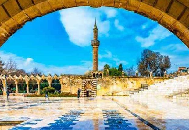 İzmir Çıkışlı Uçaklı Butik Gaziantep Şanlıurfa Mardin Diyarbakır Turu 2 Gece Otel Konaklamalı