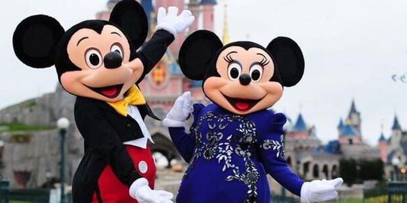 Sabiha Gökçen den AJET ile Paris Disneyland Turu 4 Gece 5 Gün 