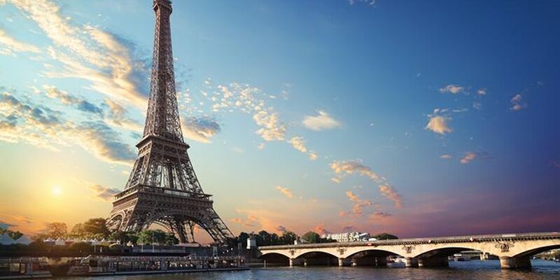 İzmir'den Direkt Sefer ile Büyüleyici Paris ve İncileri Turu Rotası