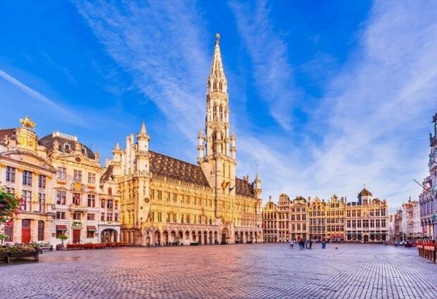 Antalya'dan Direkt Sefer ile Benelüks & Paris & Almanya Rotası Turu