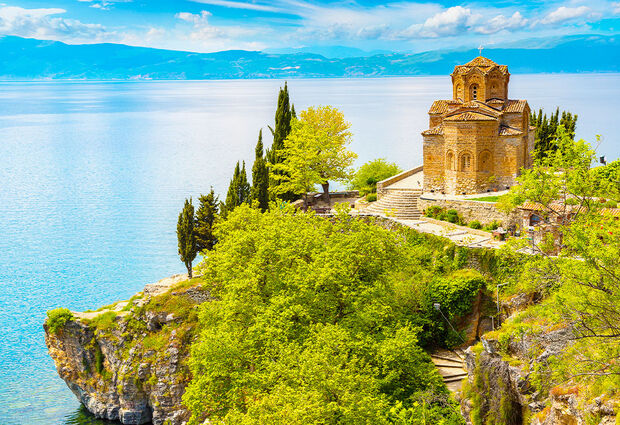 Kosovalı Büyük Balkanlar Turu AJet ile Extra Turlar ve Akşam Yemekleri Dahil SKP-SJJ