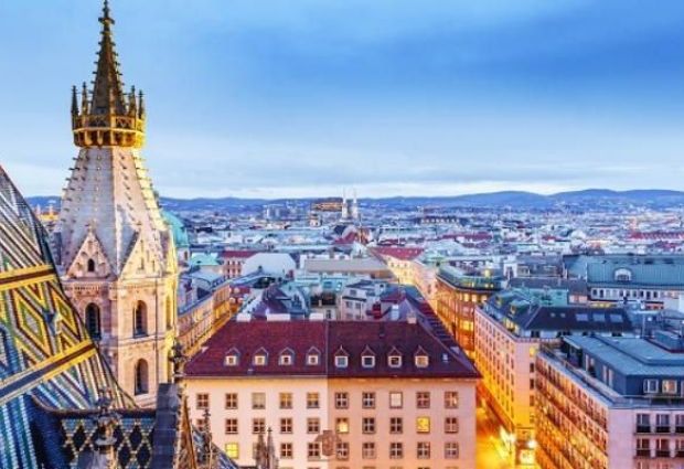 Antalya Çıkışlı Orta Avrupa Yıldızları Polonya & Avusturya & Çekya Turu Rotası V2