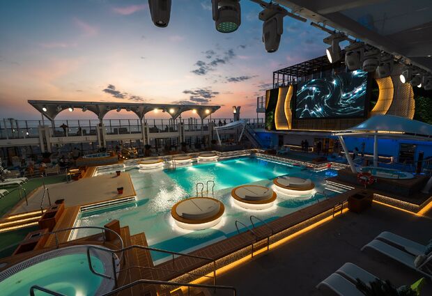 Aroya Cruises ile 10 Gece İstanbul Hareketli Kutsal Topraklara Yolculuk & Umre 2026