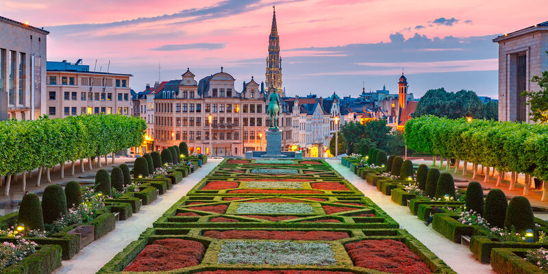 Elegant Benelüx Paris Alsace Turu Pegasus Havayolları ile 7 Gece (AMS-BSL)