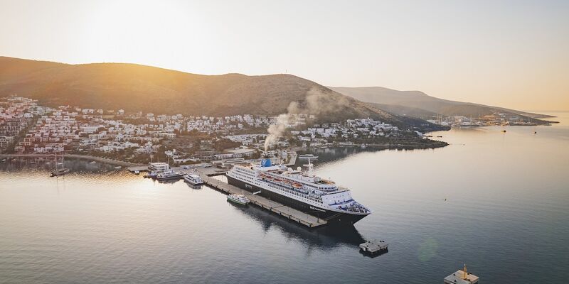 Kurban Bayramı Özel Çeşme Haraketli Selectum Blu Cruises ile Yunan Adaları 4 Gece 5 Gün - 2026