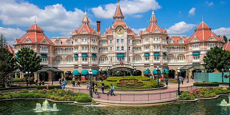 İstanbul dan THY ile Paris - Disneyland Turu 3 Gece 4 Gün