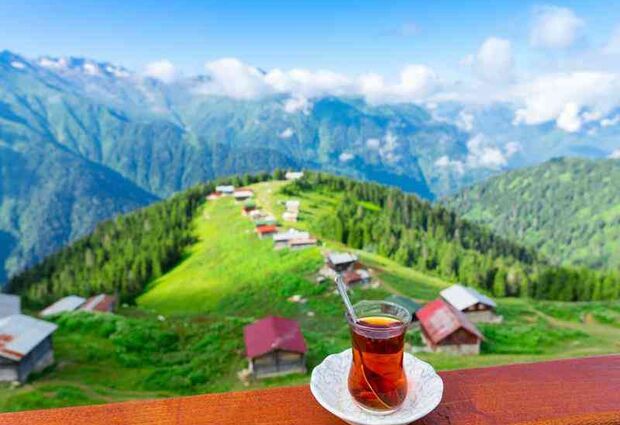 Kurban Bayramı Özel Uşak Çıkışlı Karadeniz Rüyası ve Batum Turu 5 Gece Otel Konaklamalı (Batum Turu Dahil)