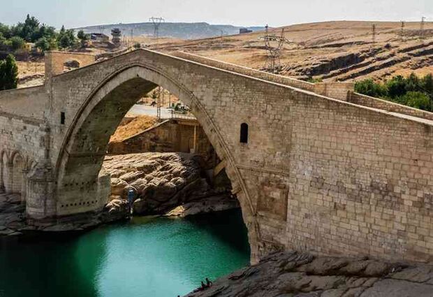 Ankara Çıkışlı Uçaklı Butik Gaziantep Şanlıurfa Mardin Diyarbakır Turu 2 Gece Otel Konaklamalı