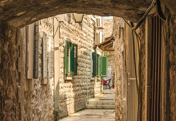 THY ile Budva Rotası Turu 4 Gece 5 Gün