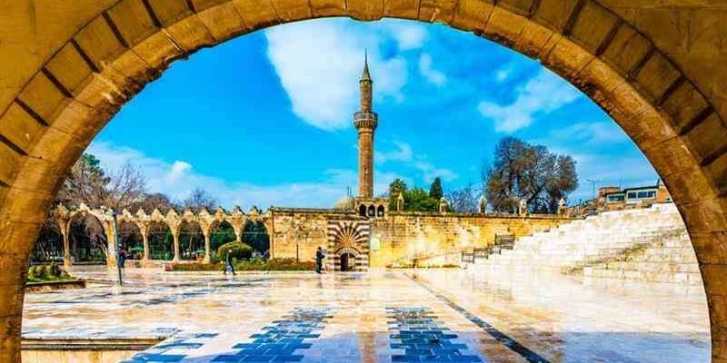 İzmir Çıkışlı Uçaklı Butik Gaziantep Şanlıurfa Mardin Diyarbakır Turu 2 Gece Otel Konaklamalı