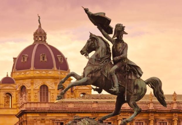 Orta Avrupa Turu Gündüz Extra Turları Dahil Ajet Havayolları İle 7 Gece 8 Gün Promosyon (BUD-PRG)