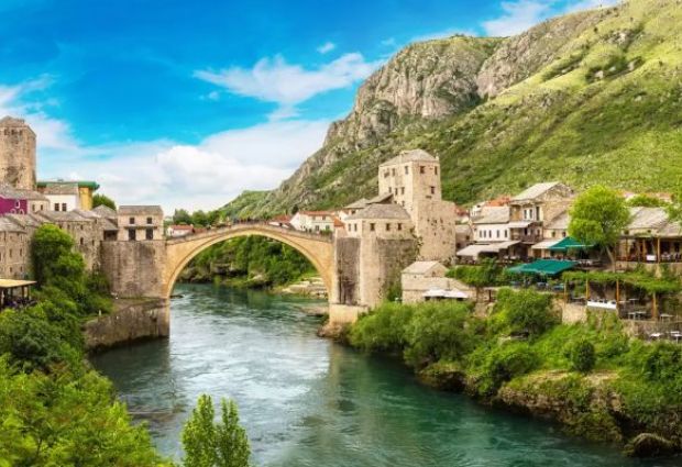 Mega Balkanlar Turu Türk Havayolları ile 8 Gece