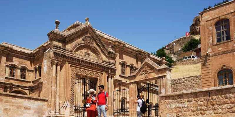 Kurban Bayramı Özel Uşak Çıkışlı Klasik Gap Turu 5 Gece Otel Konaklamalı