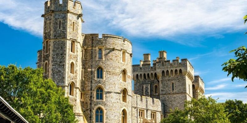 THY ile İstanbul Çıkışlı Masal Köyleri ve Kraliyet Tacı Londra Turu - 3 Gece - 2026 Dönemi