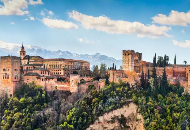 Mega İspanya & Endülüs Ve Turkuaz Sahiller Turu Pegasus Havayolları İle 7 Gece