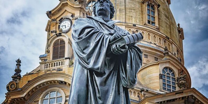 İmparatorlukların İzinde Orta Avrupa Turu - Kurban Bayramı Özel - AJet ile - 7 Gece (BUD-PRG)