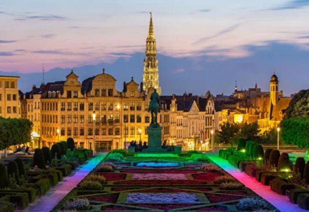 Benelüx & Paris Turu (CRL-CRL) - 2026 - 7 Gece 8 Gün