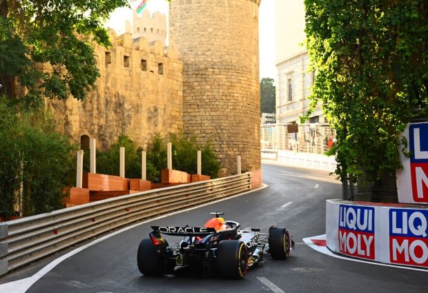 Bakü F1 Grand Prix Turu 4 Gece 5 Gün (Formula 1 Biletleri ve Konser Biletleri Dahil)