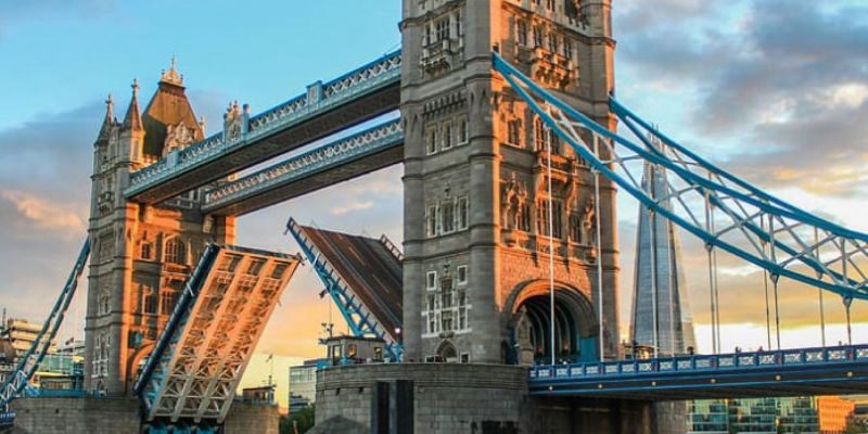 Antalya Çıkışlı Büyük Britanya & İrlanda Rotası SunExpress Havayolları ile