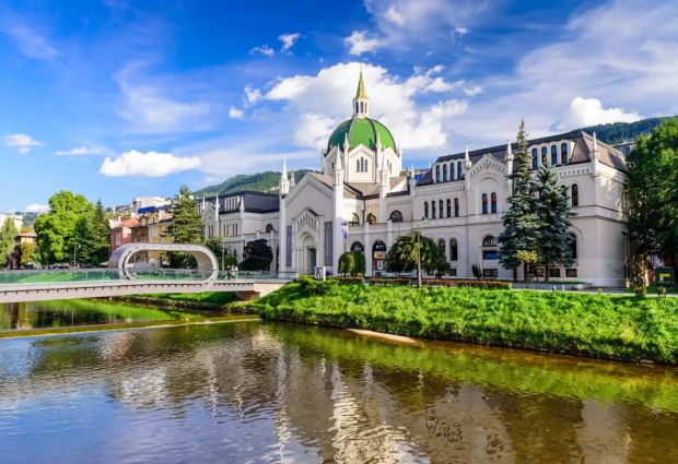 Mega Balkanlar Turu Türk Havayolları ile 8 Gece