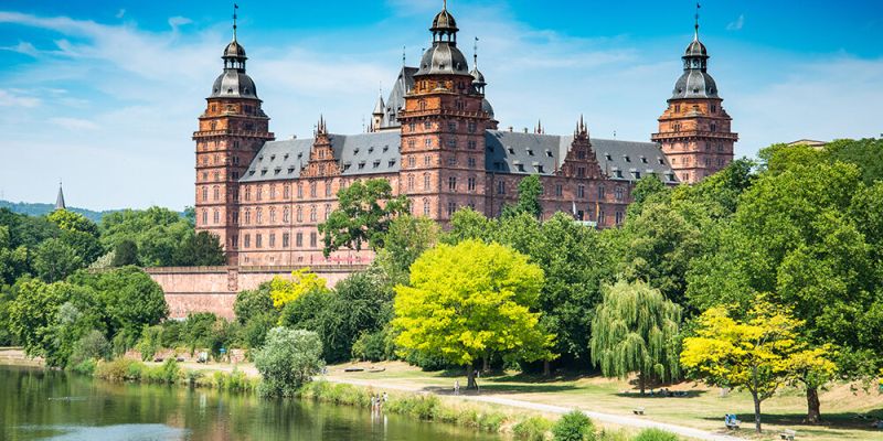 İzmir Çıkışlı Bağlardan Masal Köylerine Yolculuk Almanya & Fransa & İsviçre Turu 4 Gece Tüm Ekstra Turlar Dahil! (ZRH STR)