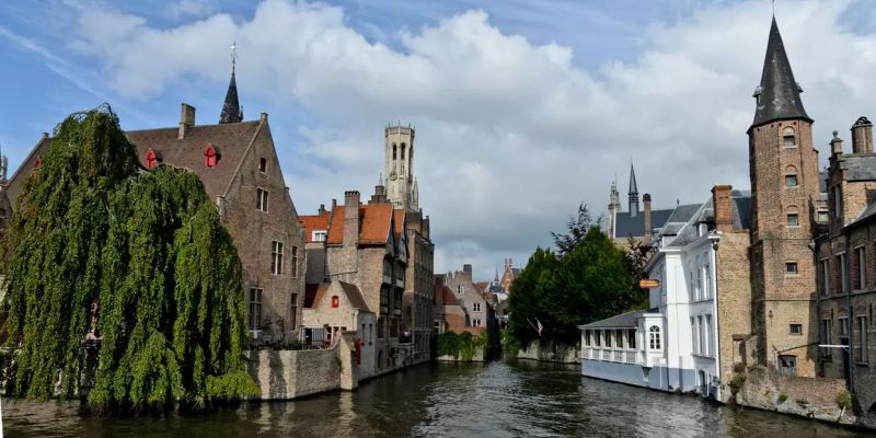 Elegant Benelux & Paris & Alsace Turu - AJet Havayolları ile - 7 Gece 8 Gün (CGN-BSL)