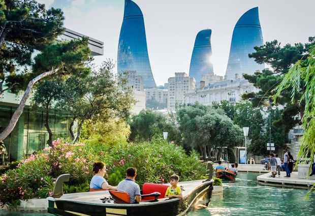 Yılbaşı Özel Dolu Dolu Azerbaycan Turu Bakü Rotası Turu Tüm Turlar Dahil