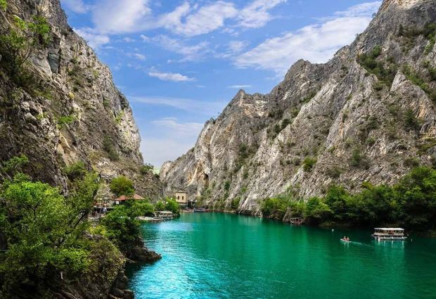 Kurban Bayramı Özel Vizesiz Baştan Başa Balkanlar Ajet Havayolları ile